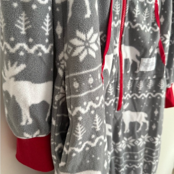 Tipsy Elves Men's Grey Moose Fair Isle Christmas Onesie Jumpsuit Size XS - NWOT - Picture 6 of 11